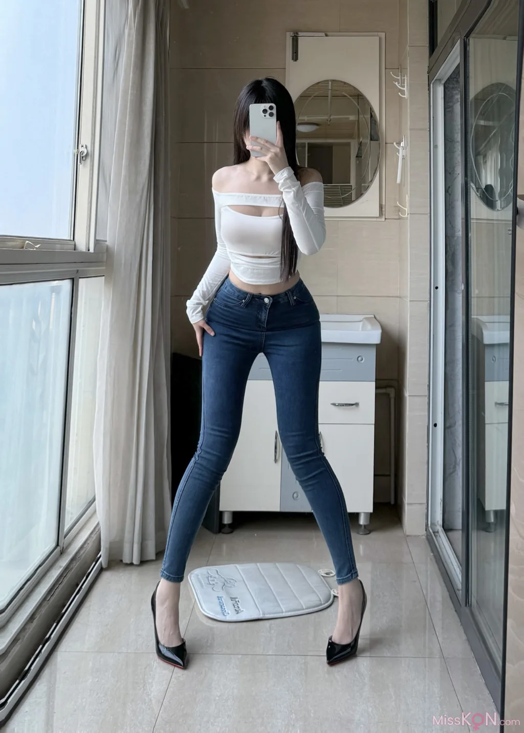 Coser@不可爱羚: 牛仔裤 (28 photos + 7 videos)