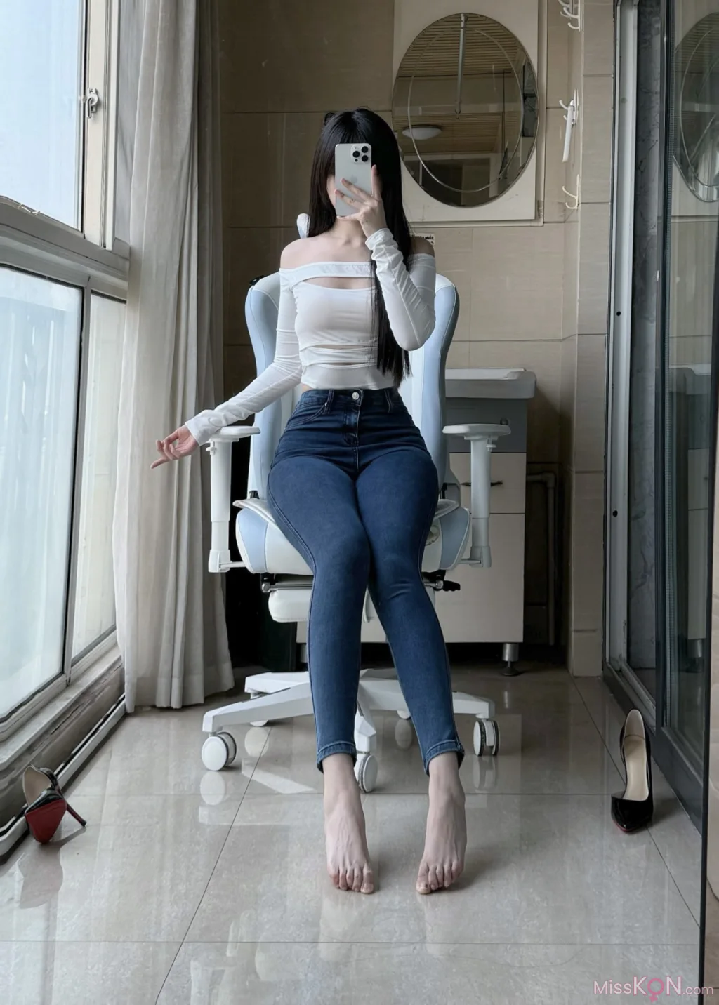 Coser@不可爱羚: 牛仔裤 (28 photos + 7 videos)
