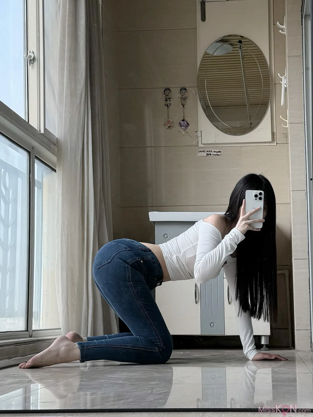 Coser@不可爱羚: 牛仔裤 (28 photos + 7 videos) – Page 3