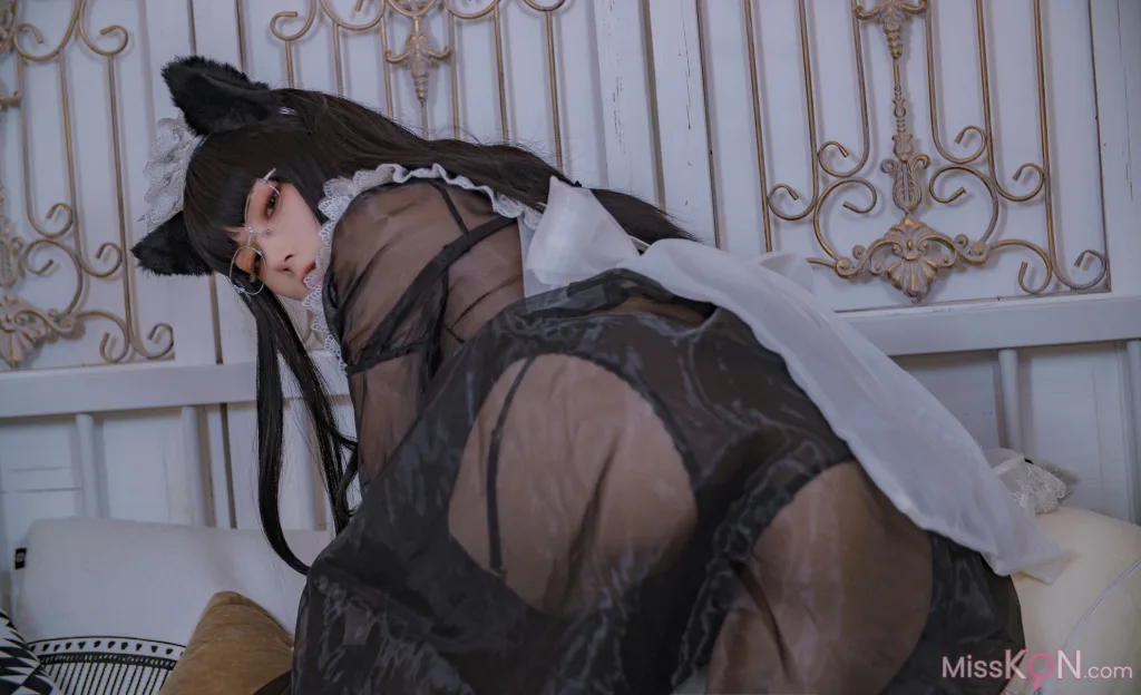 Coser@起司块wii: 会长是女仆大人 (44 photos)