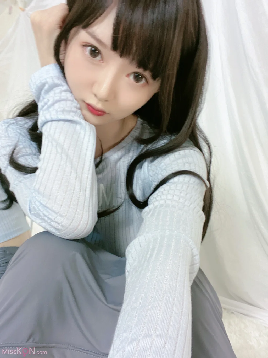 Coser@51酱: 吉他妹妹 (25 photos + 3 videos)