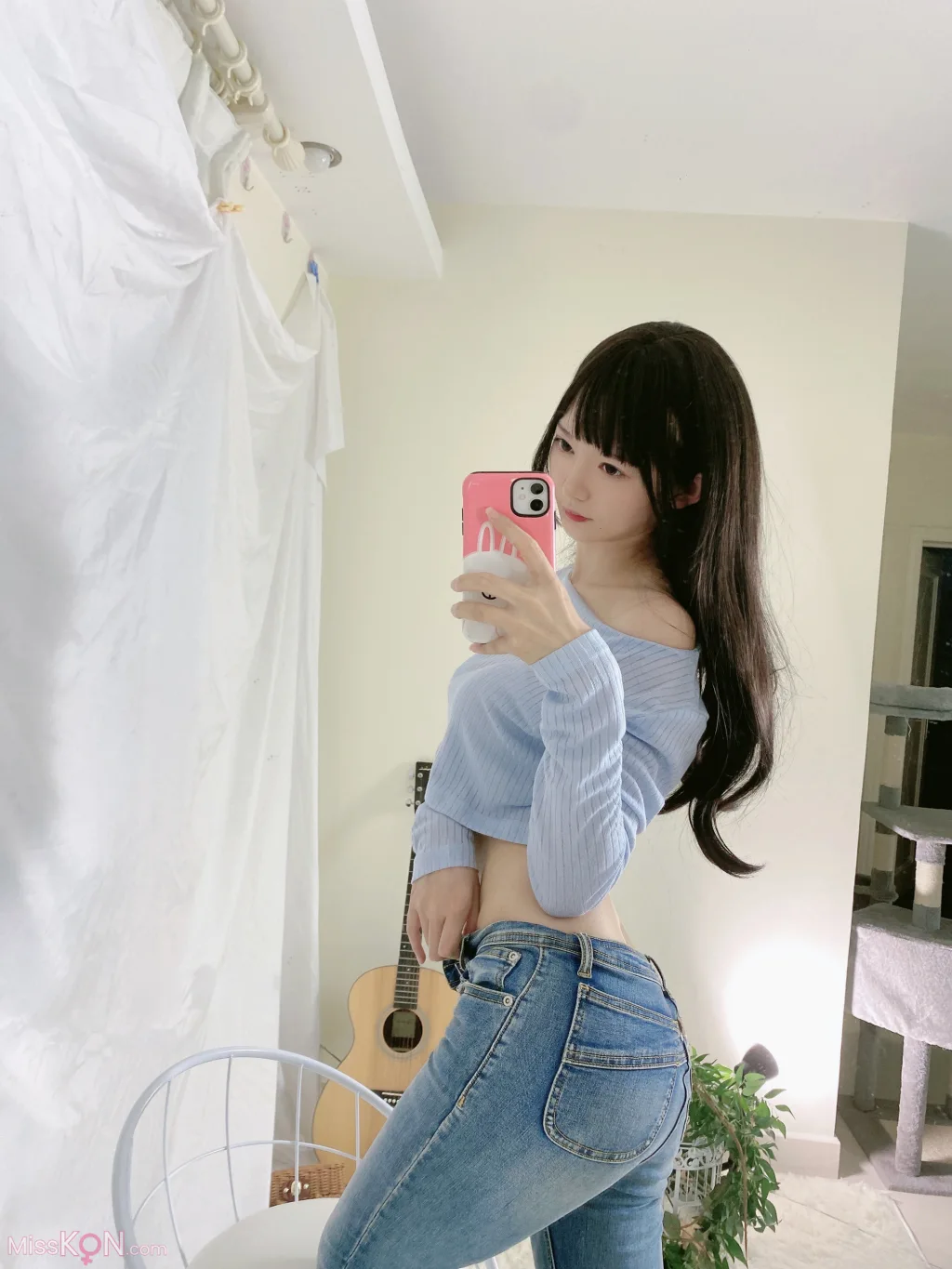 Coser@51酱: 吉他妹妹 (25 photos + 3 videos) – Page 2