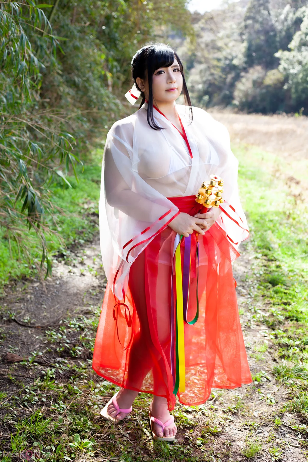 Coser@蝶月真綾: 裏巫女の遊穢れ (199 photos)