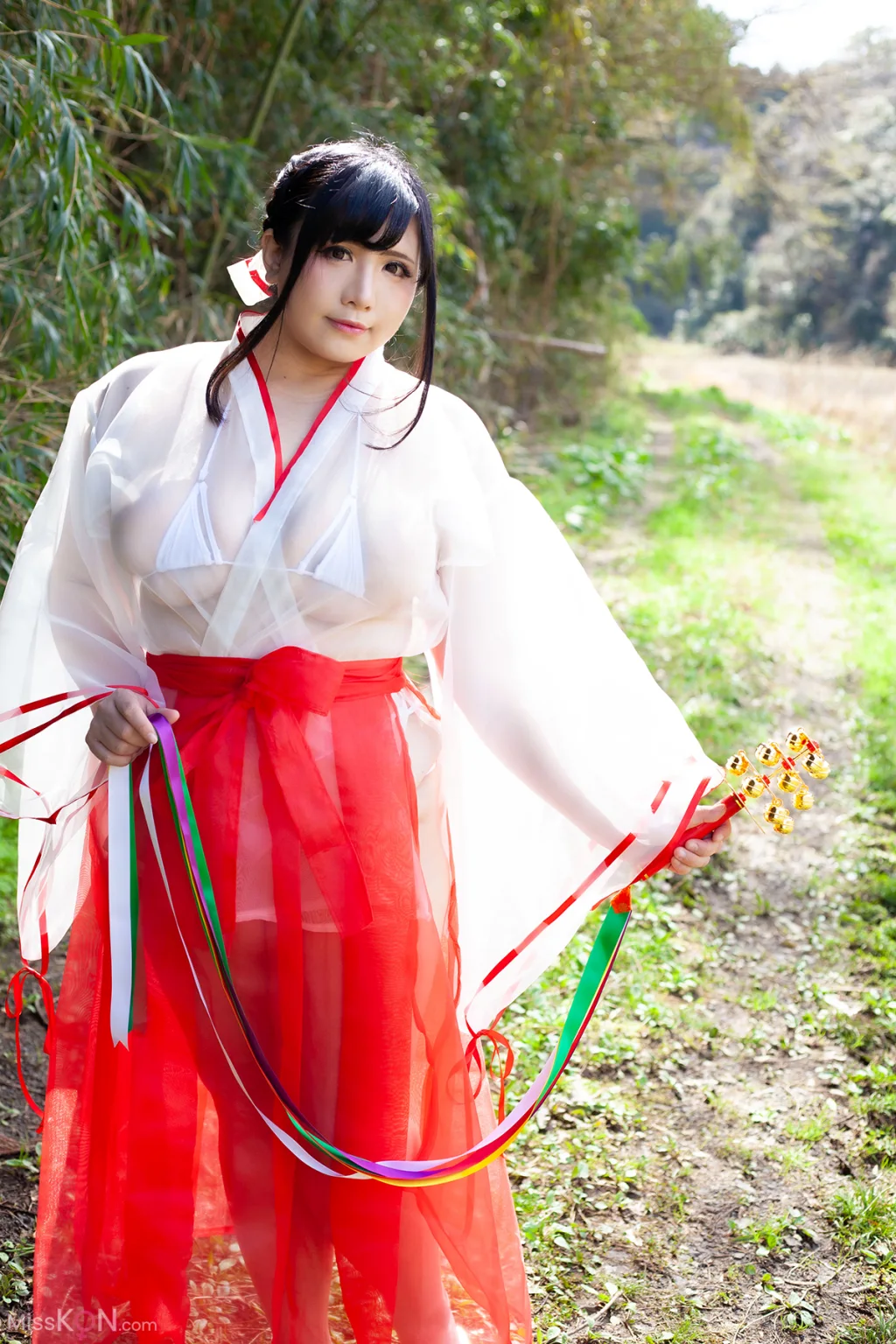 Coser@蝶月真綾: 裏巫女の遊穢れ (199 photos)