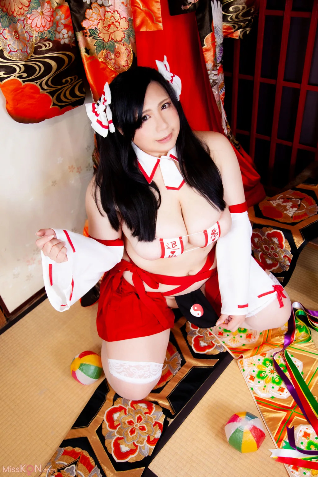 Coser@蝶月真綾: 裏巫女の遊穢れ (199 photos)