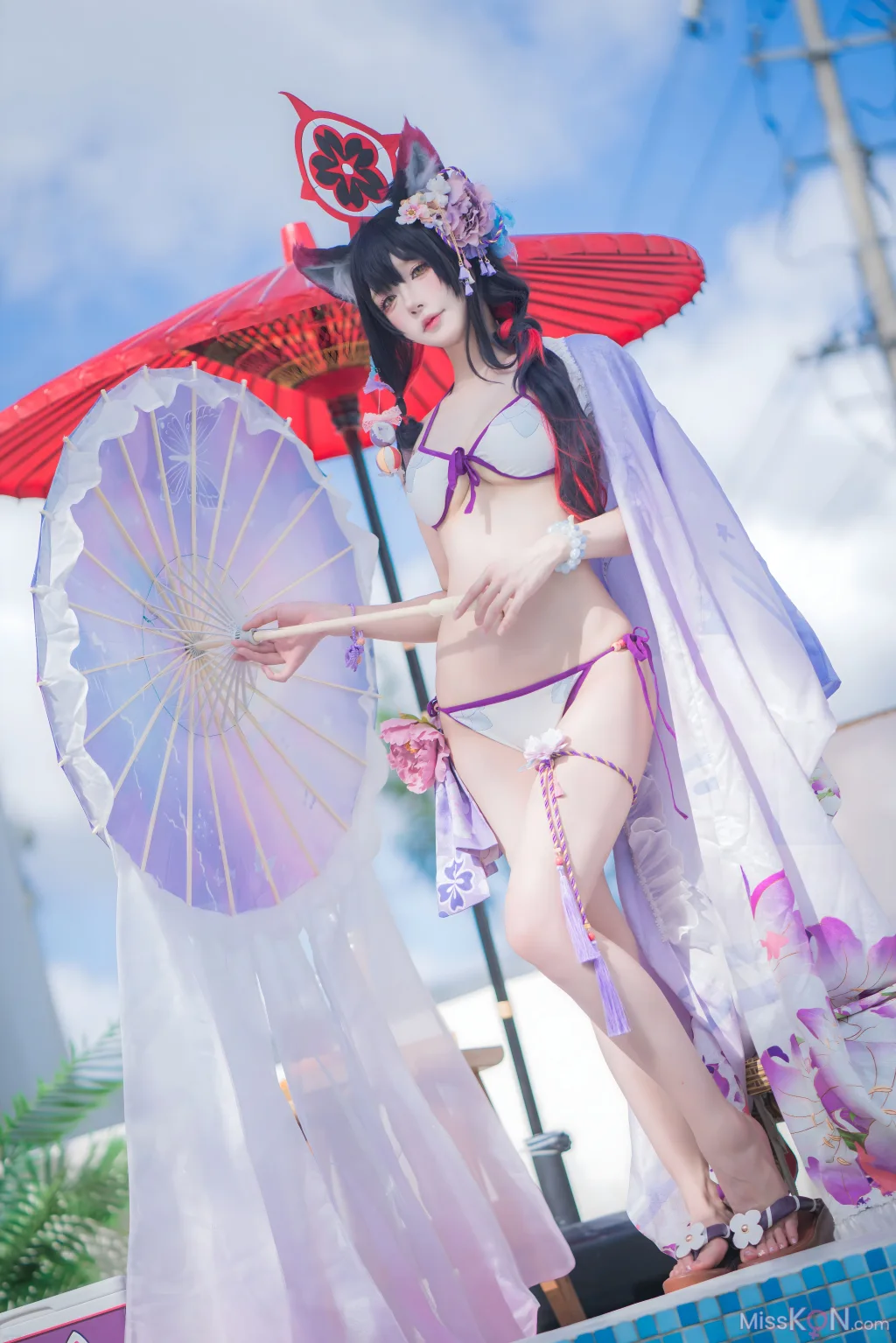 Coser@阿包也是兔娘: 蔚蓝档案 狐坂若藻 水着 (32 photos)