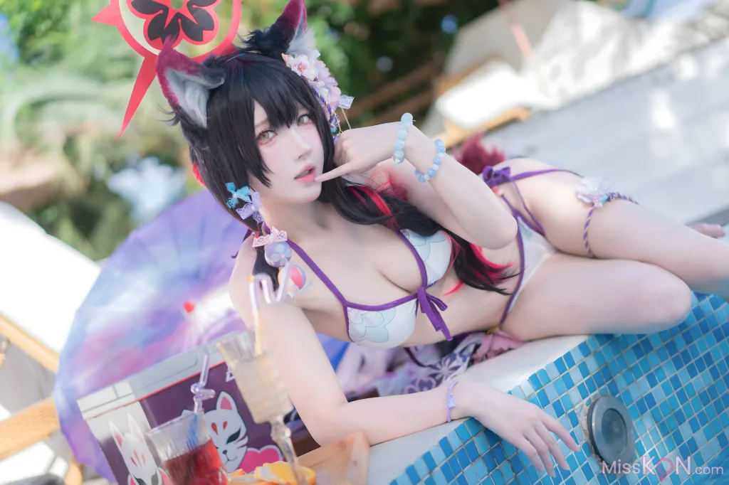 Coser@阿包也是兔娘: 蔚蓝档案 狐坂若藻 水着 (32 photos) – Page 2