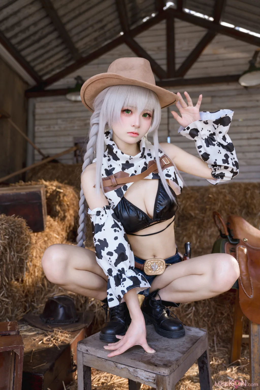 Coser@九柒喵: 碧蓝航线 法戈 纯白热潮 (53 photos) – Page 3