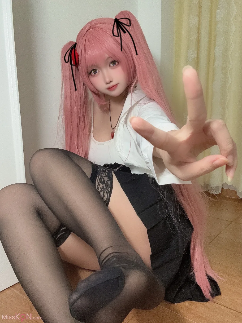 Coser@洛桑w伊梓: 会员专属 学妹黄裙 (34 photos)