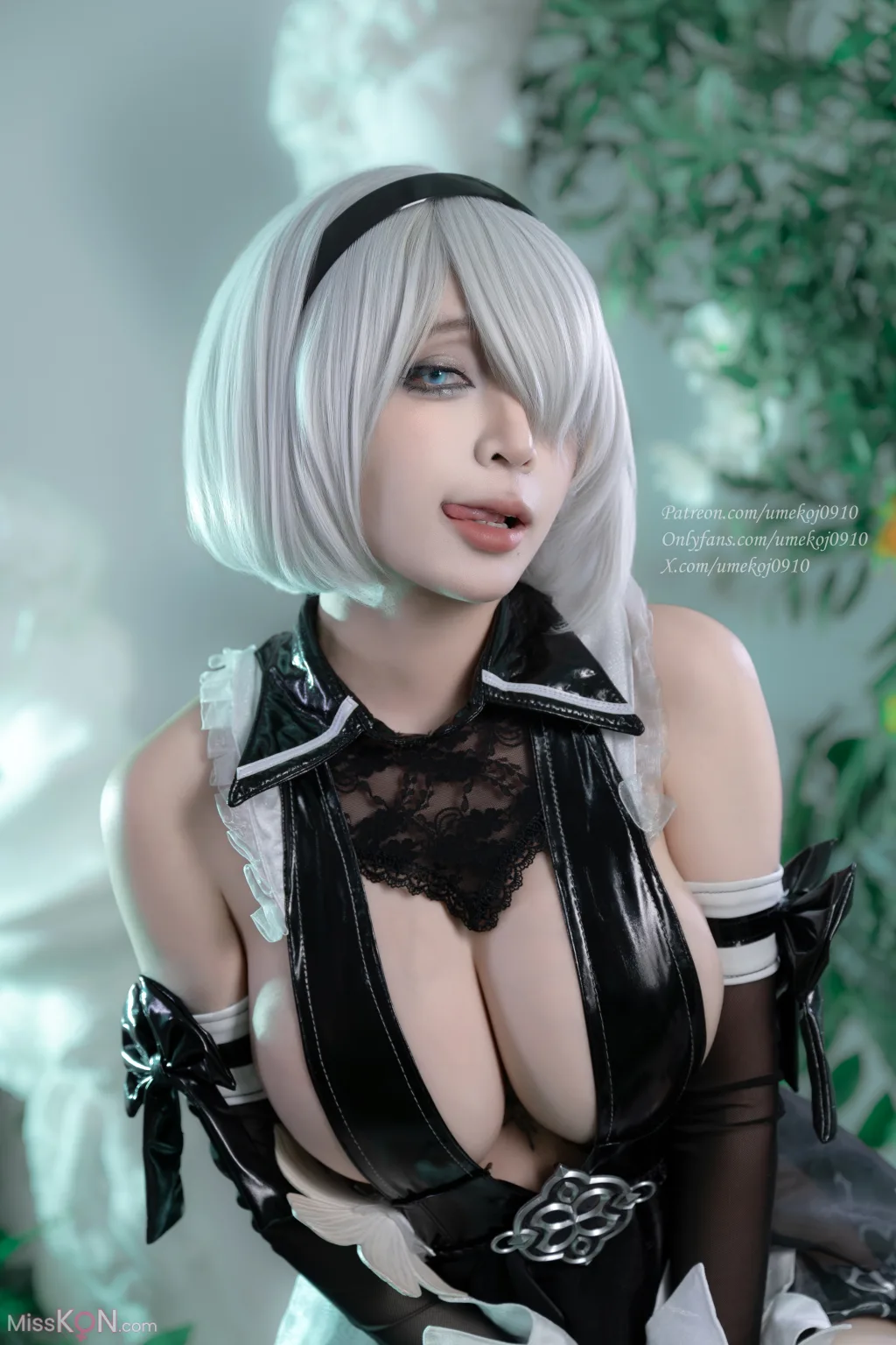 Coser@UmekoJ: Eve (2B Dress) (107 photos + 11 videos)