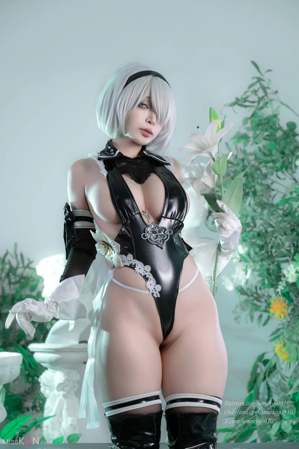 Coser@UmekoJ: Eve (2B Dress) (107 photos + 11 videos)