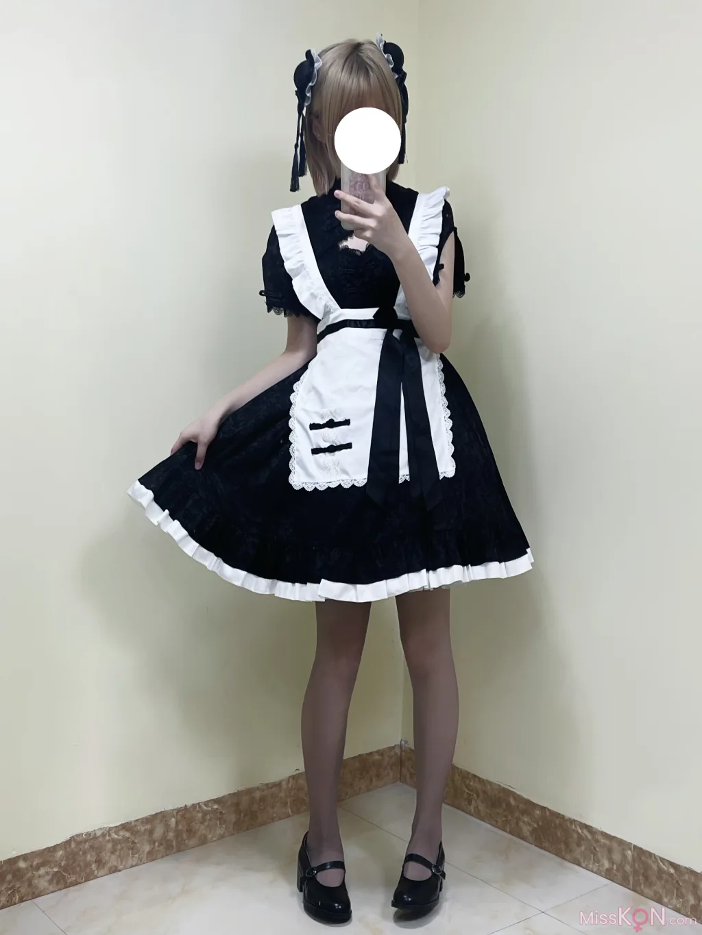 Coser@幼愛Youmeko: 女仆中华娘 (27 photos)