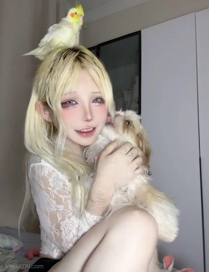 Coser@肥嘟嘟右卫门: 顶级反差福利姬 (53 photos + 19 videos)