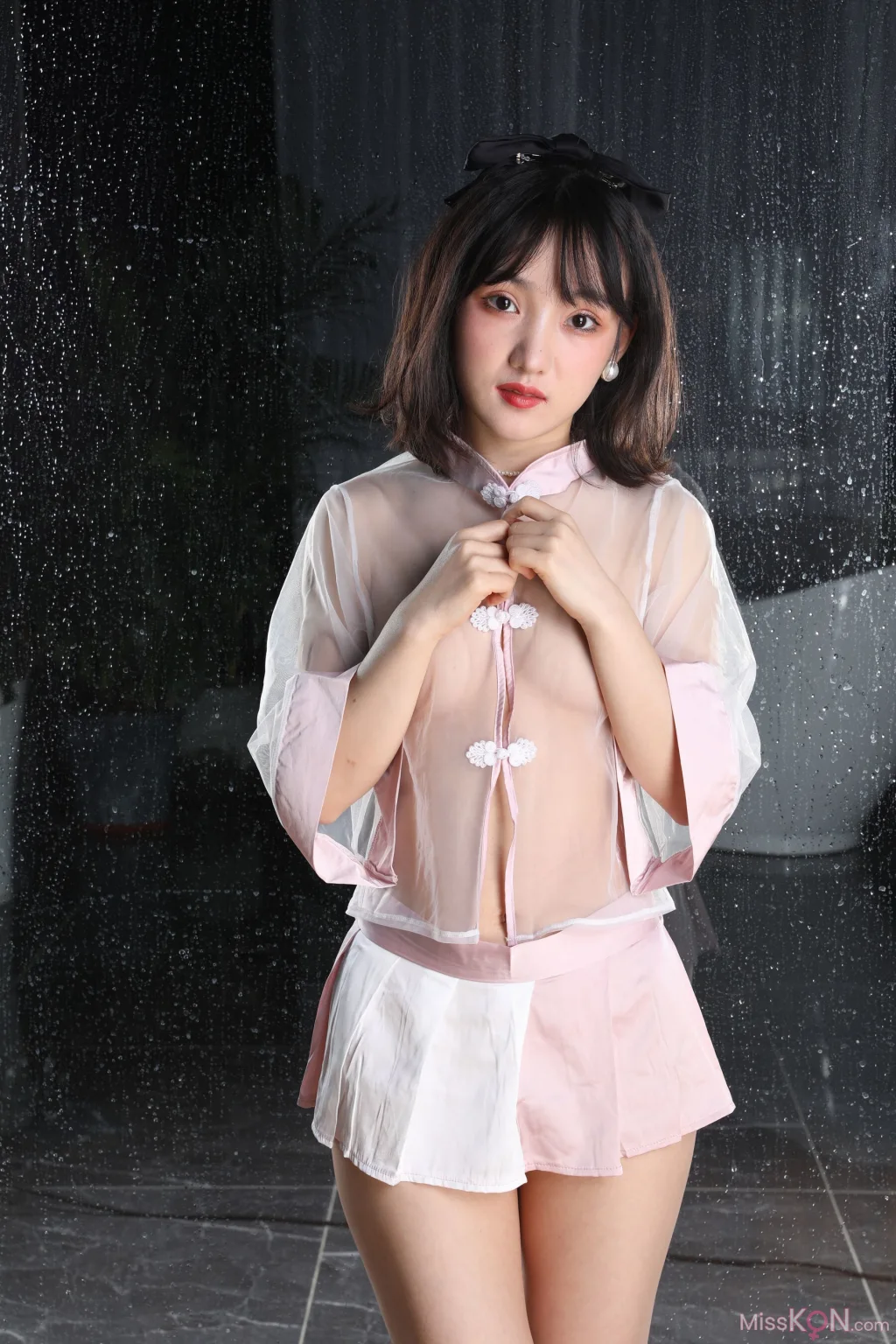 [Private Photoshoot] 小不点: 行色模特模 全尺度私拍 情趣复古透视装 (533 photos)
