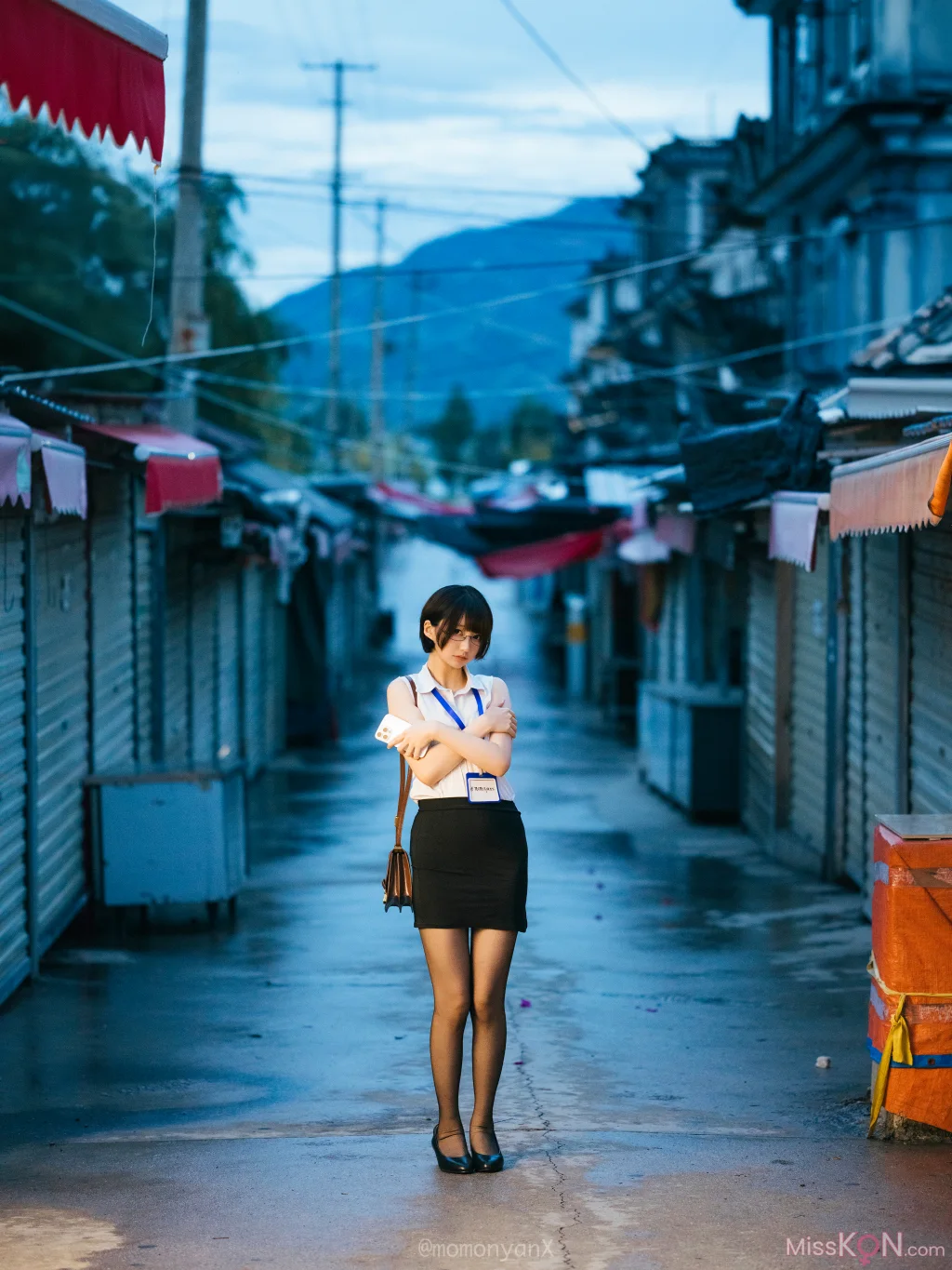 Coser@NAGISA魔物喵: タクシーが来ないOL🚖 (41 photos) – Page 3