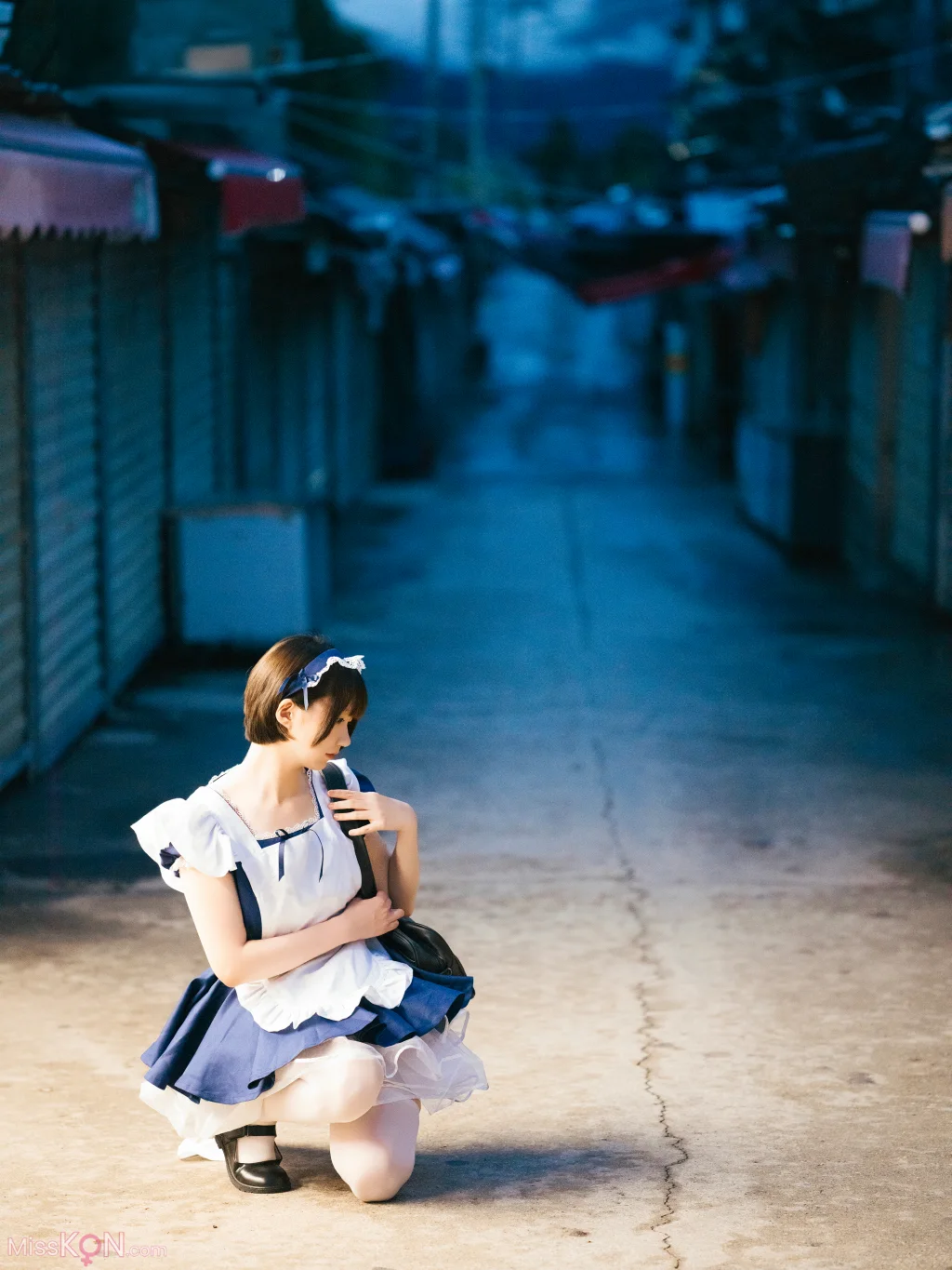 Coser@NAGISA魔物喵: メイドさんの仕事が終わったら💼 (29 photos)