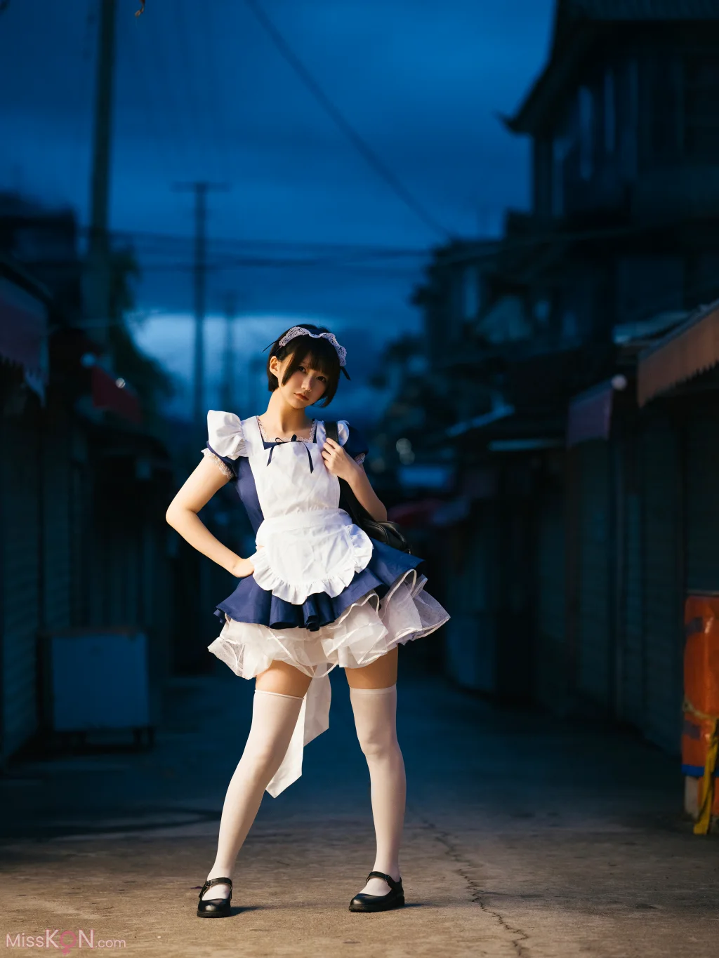 Coser@NAGISA魔物喵: メイドさんの仕事が終わったら💼 (29 photos) – Page 2