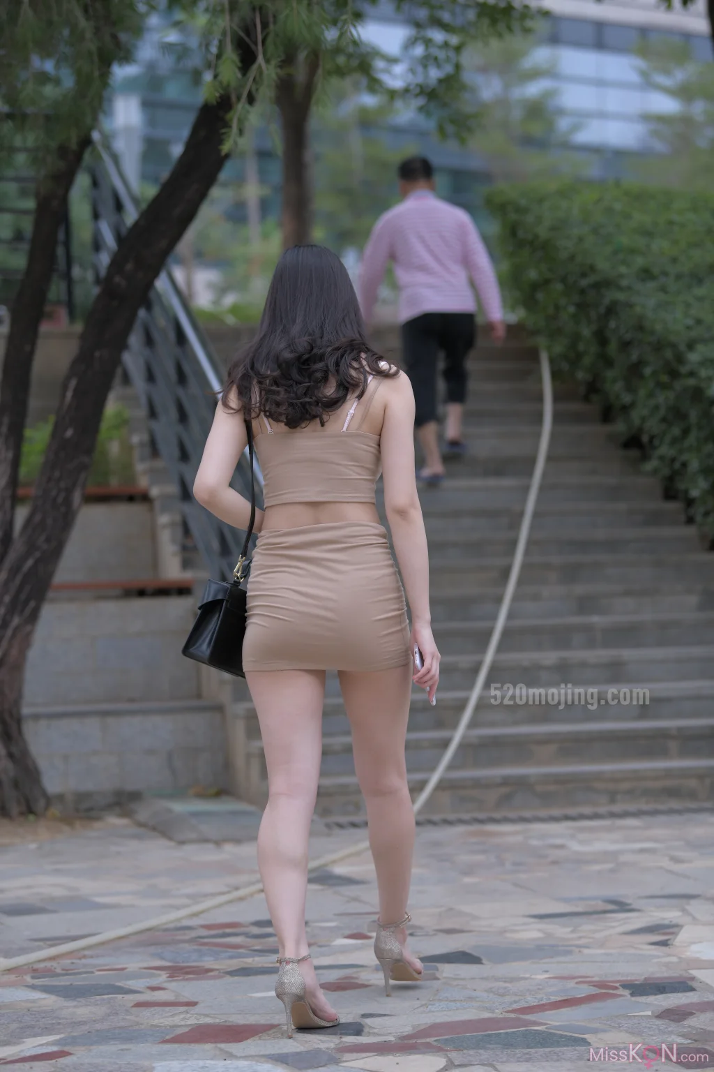 [精选街拍作品] MJ-065: 夏野与暗恋（中）包臀裙 街拍之魂 (70 photos) – Page 2