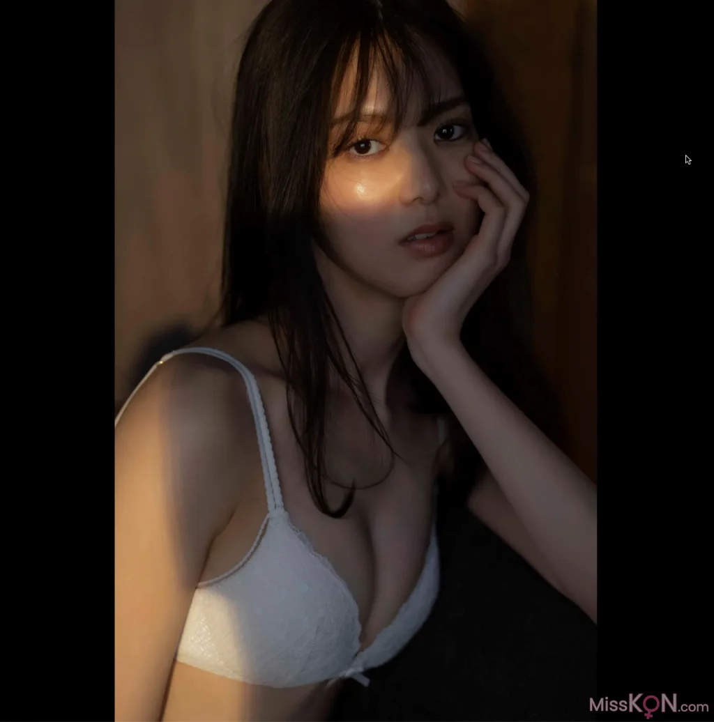 [JP] Riko Matsudaira (松平璃子): 1st写真集 My Baby Riko Another Edition (93 photos)