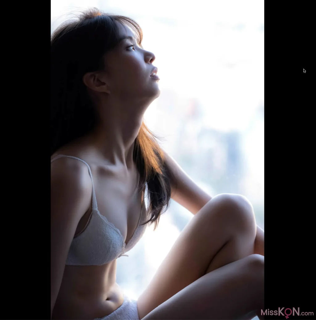 [JP] Riko Matsudaira (松平璃子): 1st写真集 My Baby Riko Another Edition (93 photos)