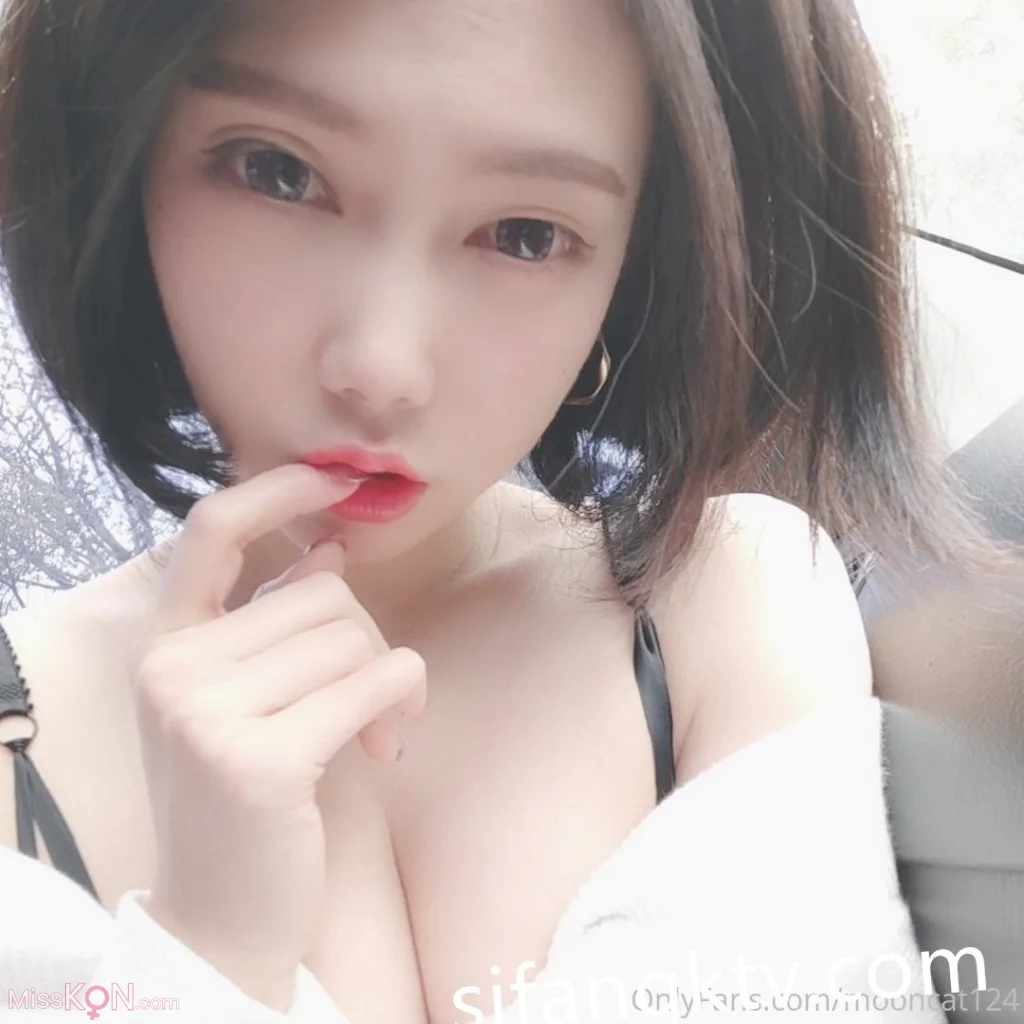 月亮猫: 高颜美鲍外围 付费解锁私拍 (132 photos + 85 videos) – Page 2