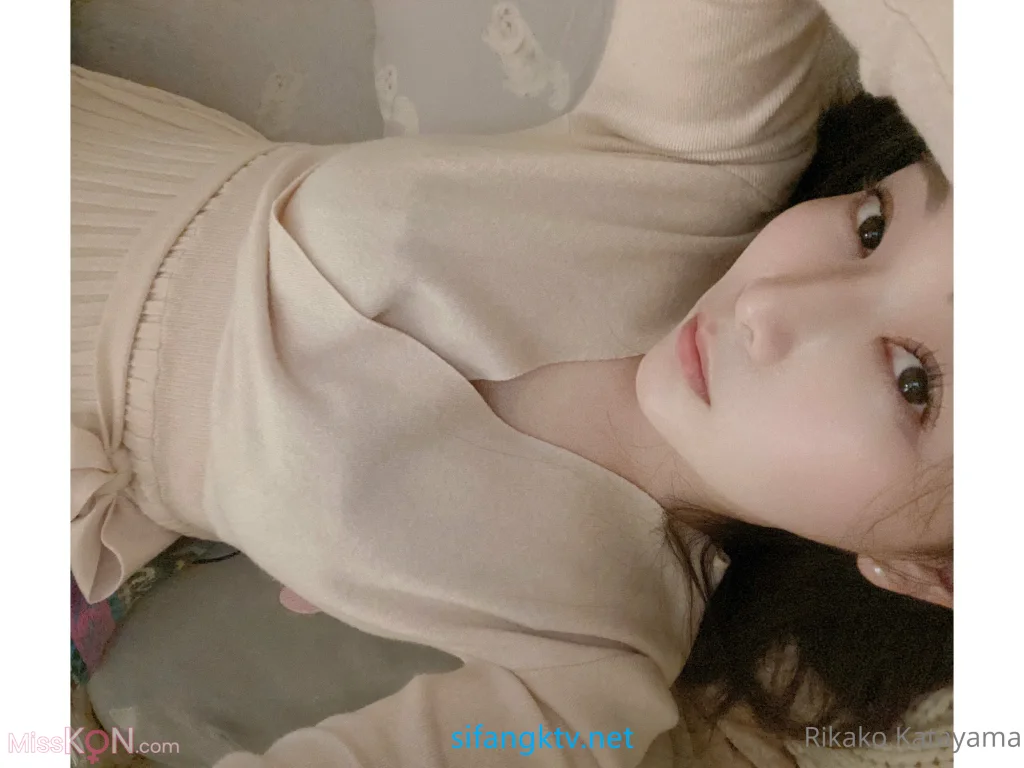 Rikako Katayama: OnlyFans 蜂腰大奶马甲线 甜心少妇性爱福利 优雅的气质甜美笑容让人沉醉 (240 photos + 1 video) – Page 4