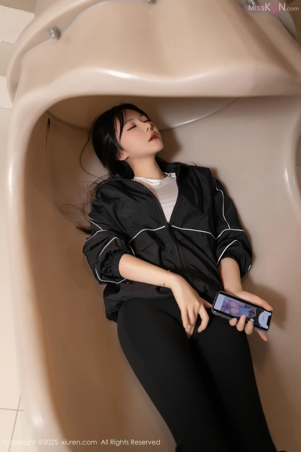 XIUREN No.10111 – 10125 (1053 photos) – Page 2