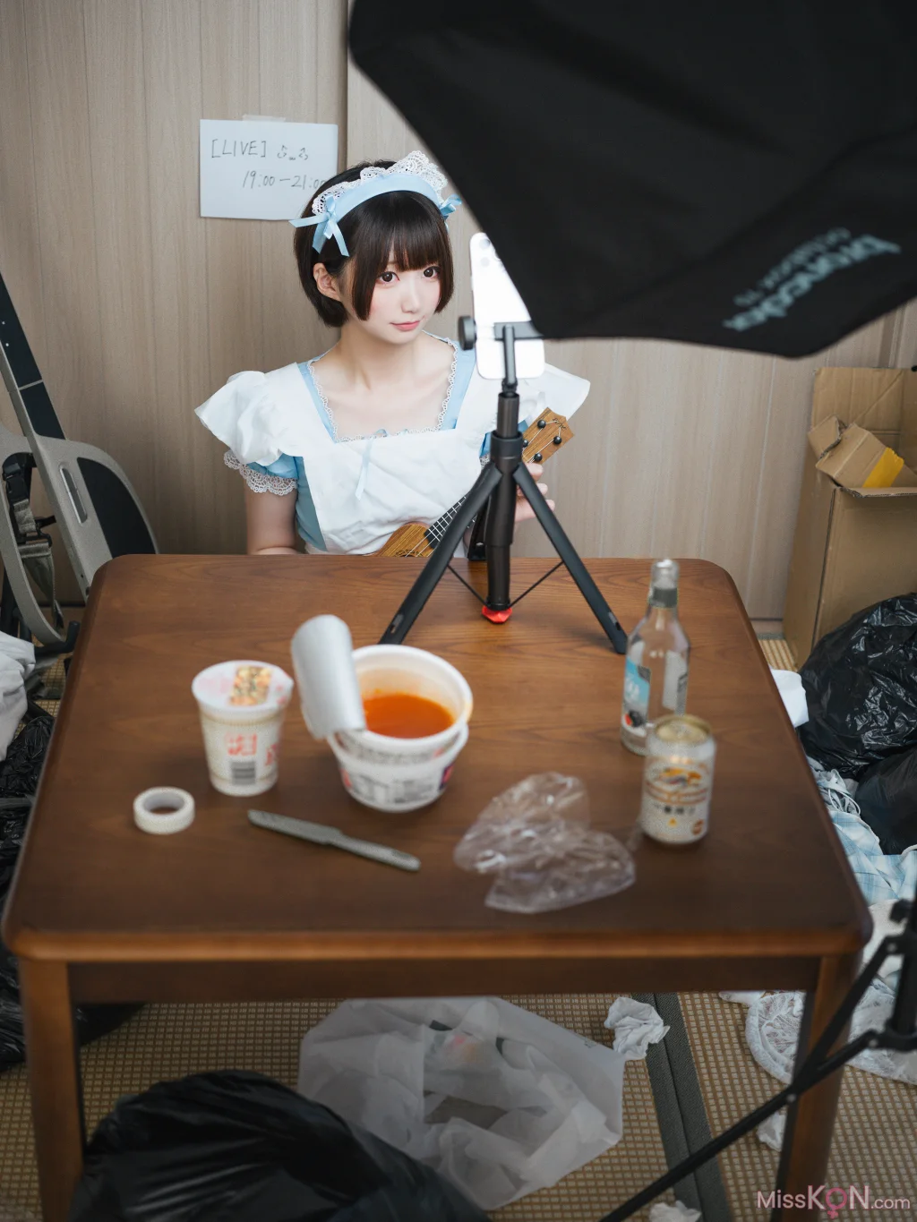 Coser@NAGISA魔物喵: 配信者の裏側 (83 photos)