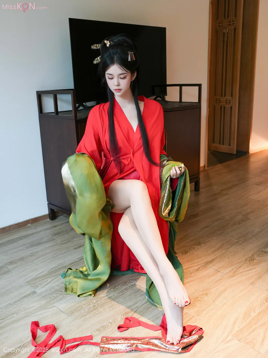 XIUREN No.10126 – 10140 (1095 photos)