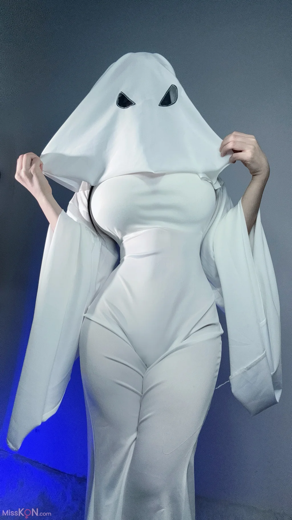 Coser@末夜787: 可爱捣蛋鬼 绝命幽灵娘 (25 photos + 6 videos)