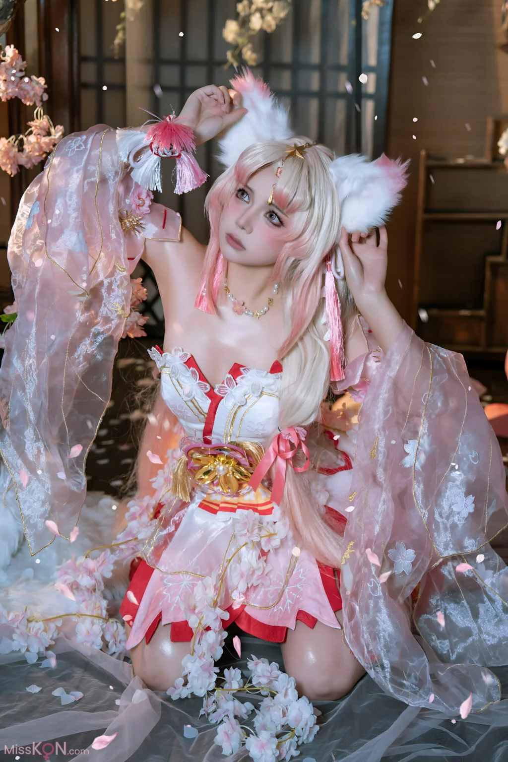 Coser@七月喵子 (qiyuemiaozi): 胡桃 (50 photos) – Page 2