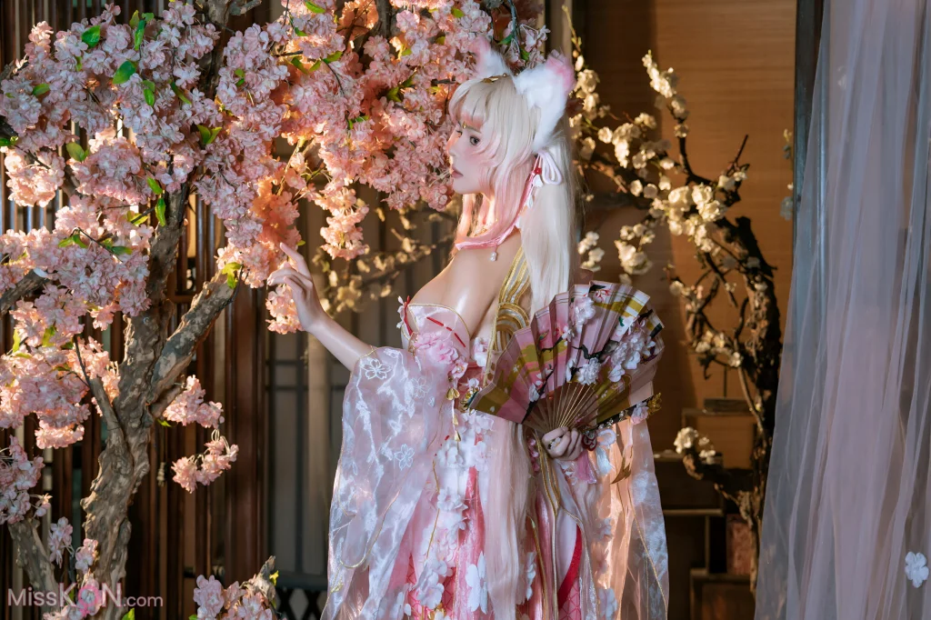 Coser@七月喵子 (qiyuemiaozi): 胡桃 (50 photos) – Page 2