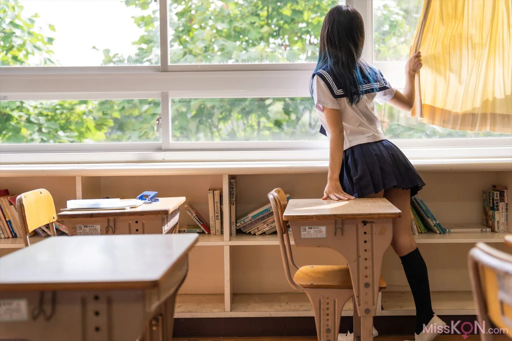 Coser@Kurumi (クルミ): 放課後制服デート ～僕の彼女は童顔ロリ～ (484 photos) – Page 2