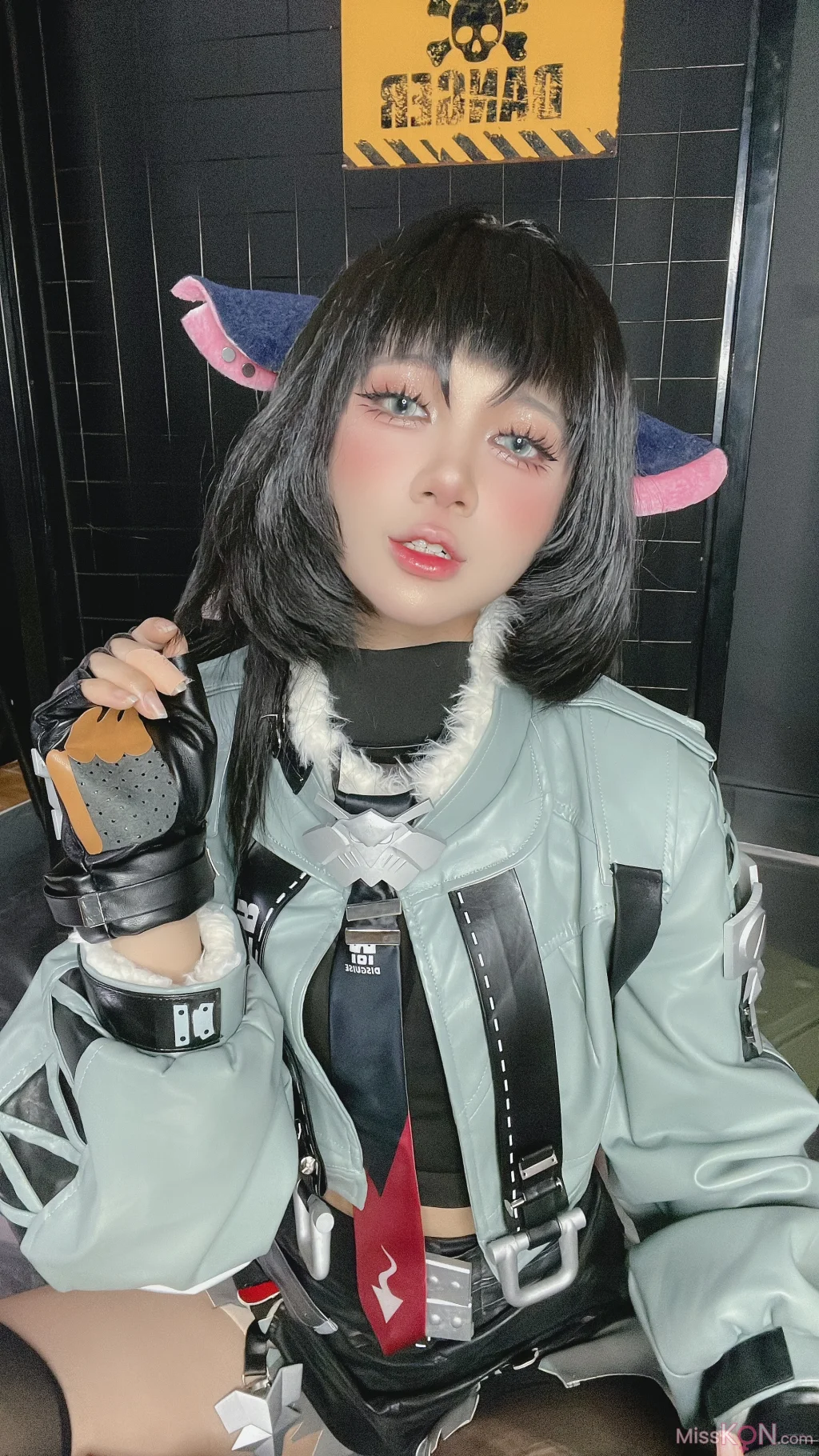 Coser@PoppaChan: Jane Doe (132 photos + 11 videos)