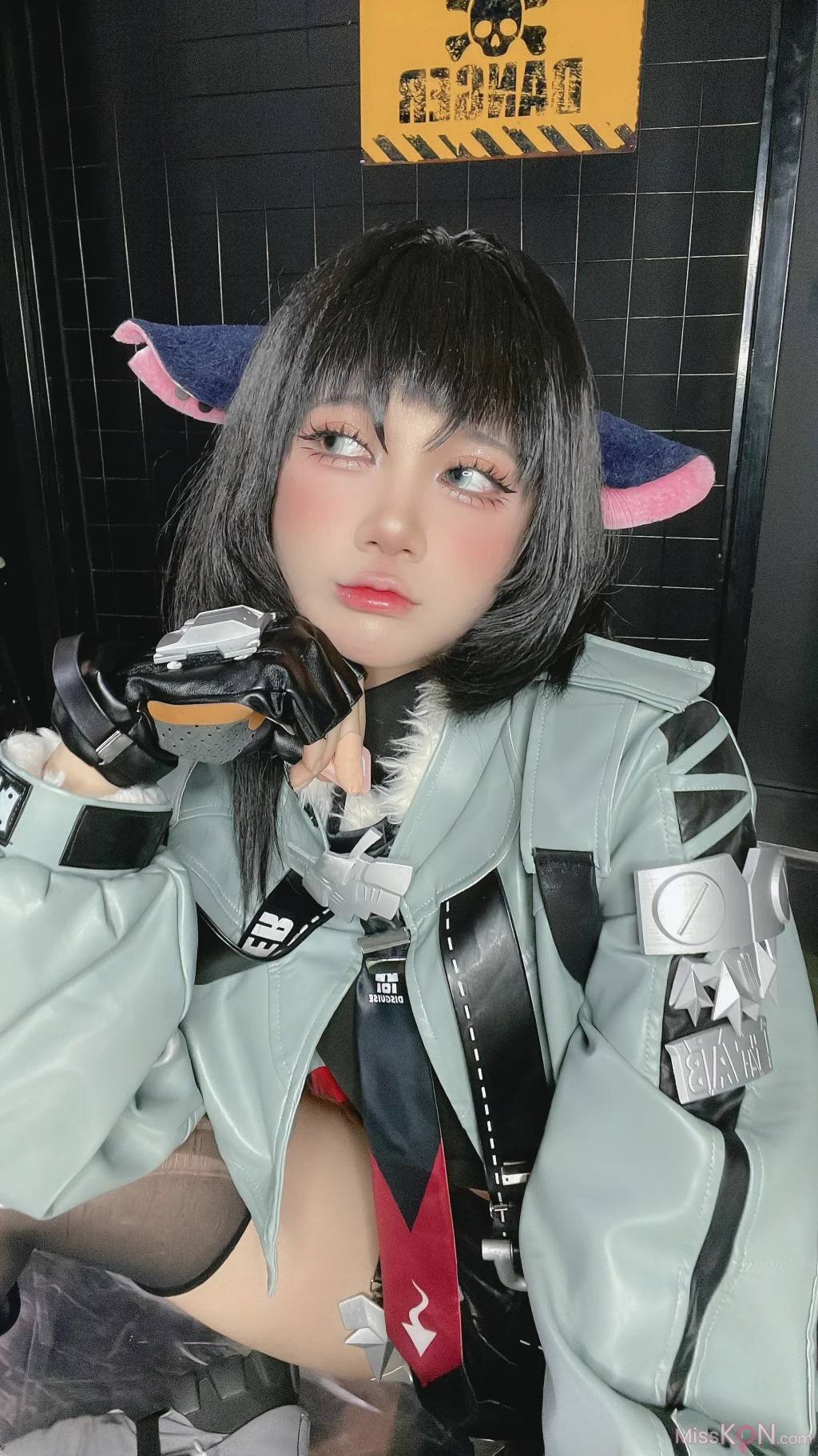 Coser@PoppaChan: Jane Doe (132 photos + 11 videos)