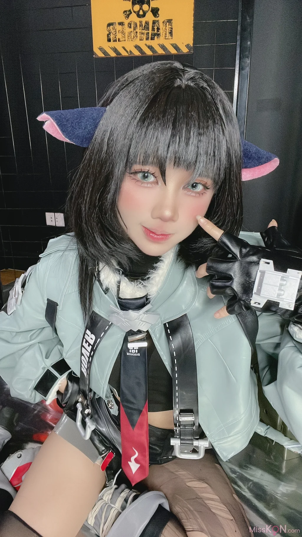 Coser@PoppaChan: Jane Doe (132 photos + 11 videos)