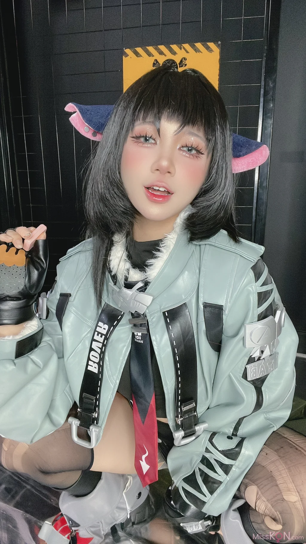 Coser@PoppaChan: Jane Doe (132 photos + 11 videos)