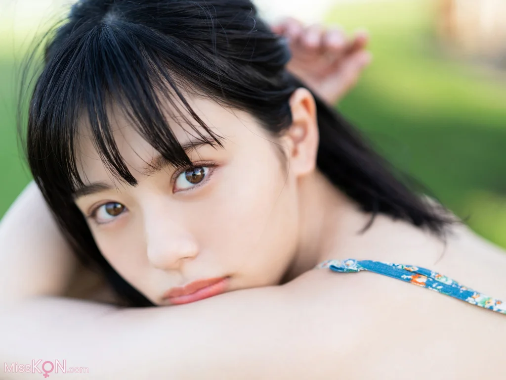 [JP] Komaki Mineshima (峰島こまき): FLASHデジタル写真集 ぜんぶ詰め込んで、夏。 (92 photos)