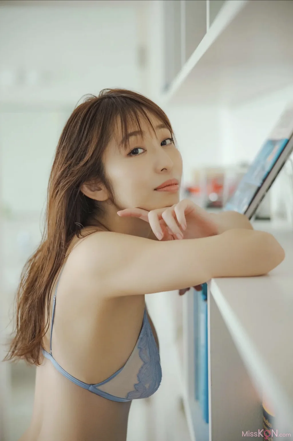 [JP] Misumi Shiochi (塩地美澄): FRIDAYデジタル写真集 『Pearl オール未公開スペシャルEdition vol.3〜大ボリューム ! 完全版 〜』 (99 photos) – Page 2