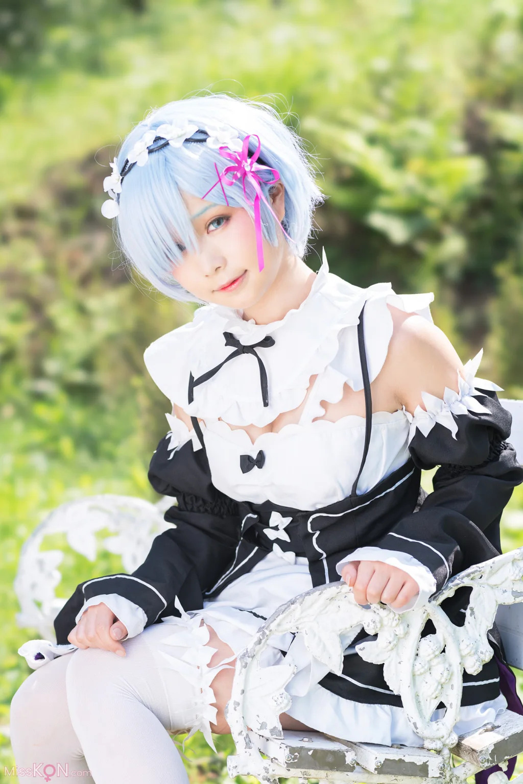 Coser@Kurumi (クルミ): 戦うメイドの休憩日 (124 photos)