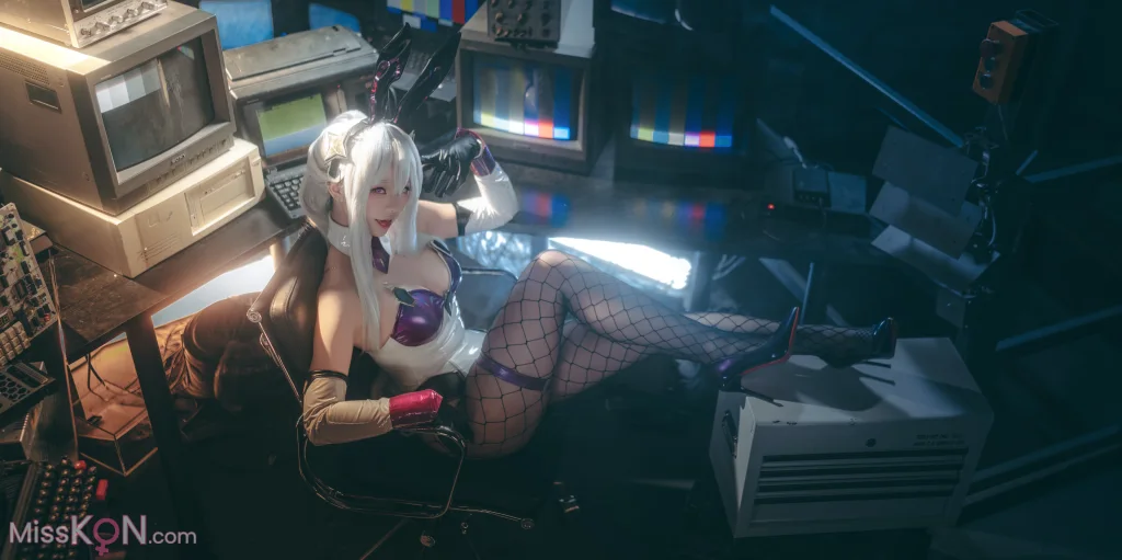 Coser@前野太太: 碧蓝航线 奇尔沙治 (41 photos)