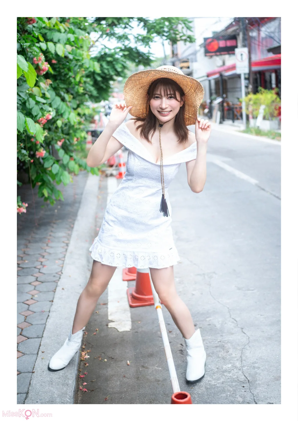 [JP] Risa Yukihira (雪平莉左):【デジタル限定 YJ PHOTO BOOK】写真集「キミが微笑めば…世界が微笑む！！」 (53 photos)