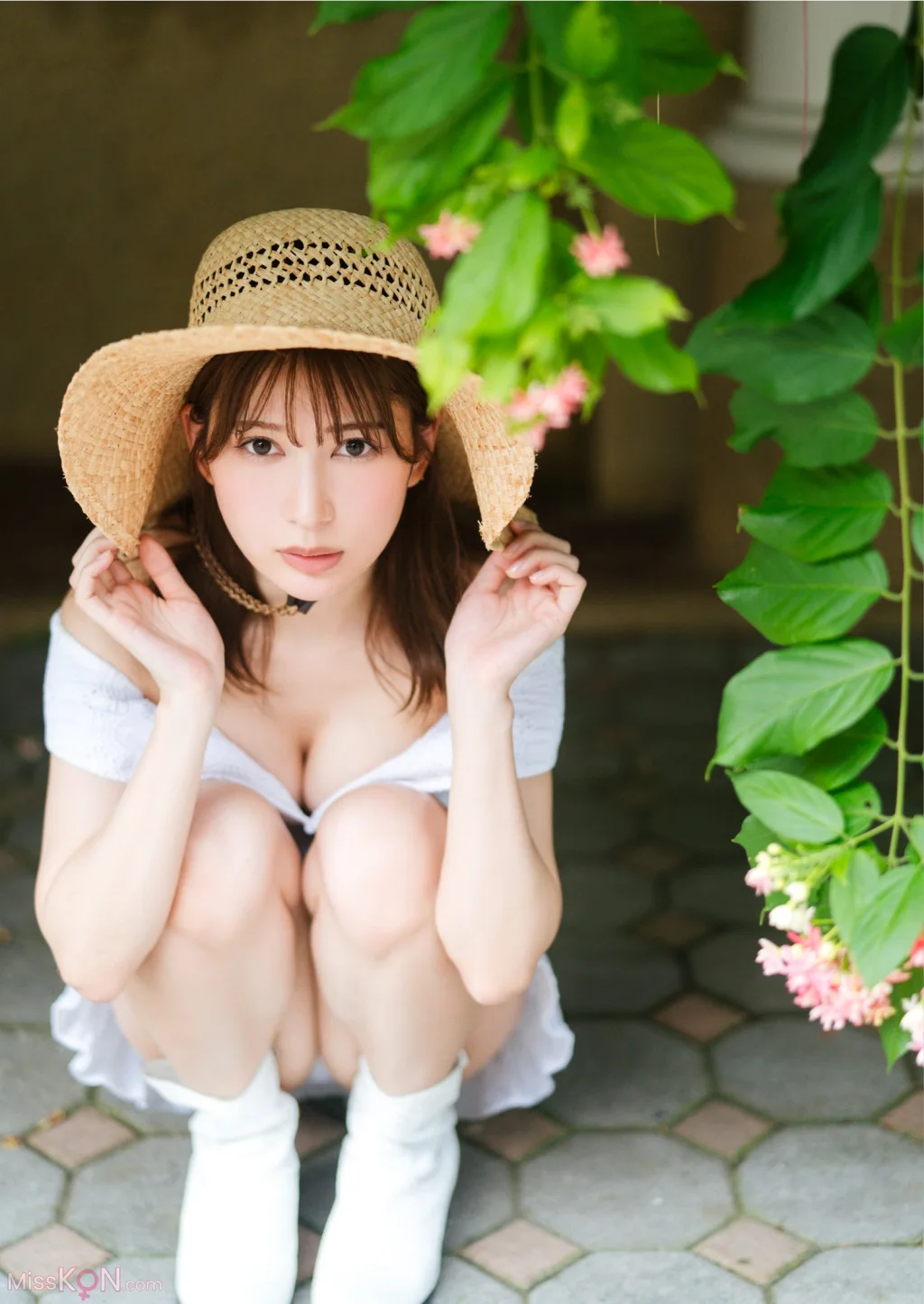 [JP] Risa Yukihira (雪平莉左):【デジタル限定 YJ PHOTO BOOK】写真集「キミが微笑めば…世界が微笑む！！」 (53 photos) – Page 2