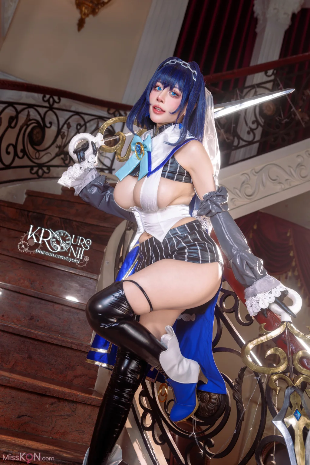 Coser@Byoru: Ouro Kronii (82 photos + 21 videos)