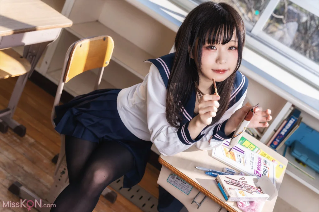 Coser@Kurumi (クルミ): 隣の席のタイツなあの子 (432 photos)