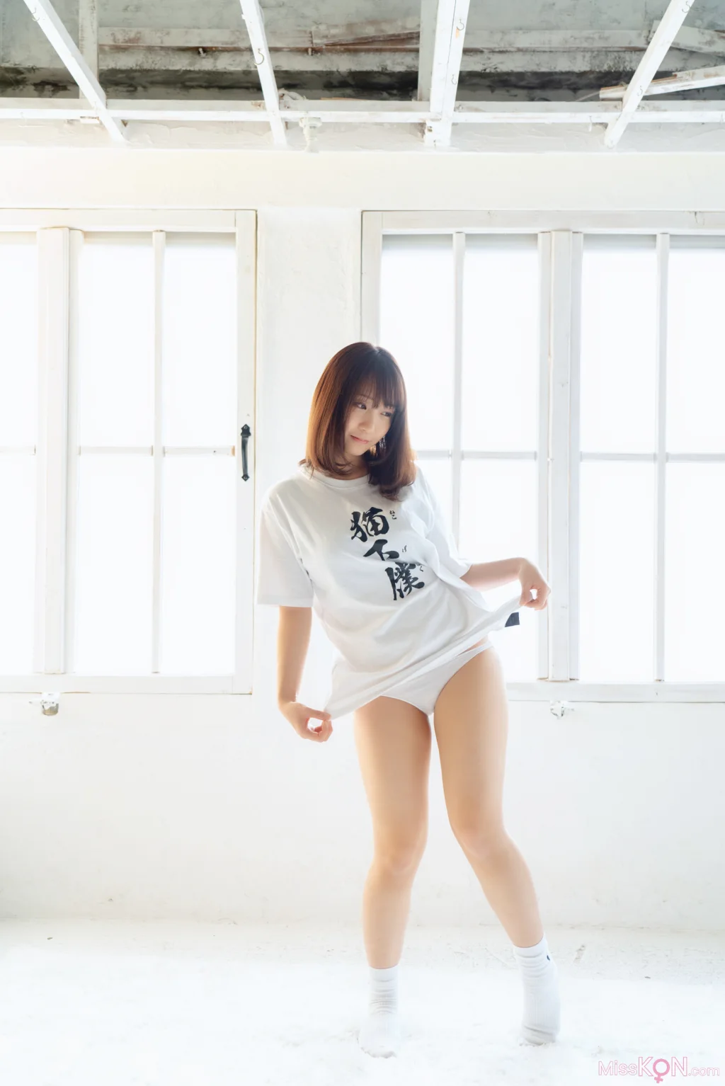 [JP] Moe Iori (伊織萌): パンツともえ大好き星人を大至急!いおりんのスカートにご招待ROM (297 photos) – Page 4