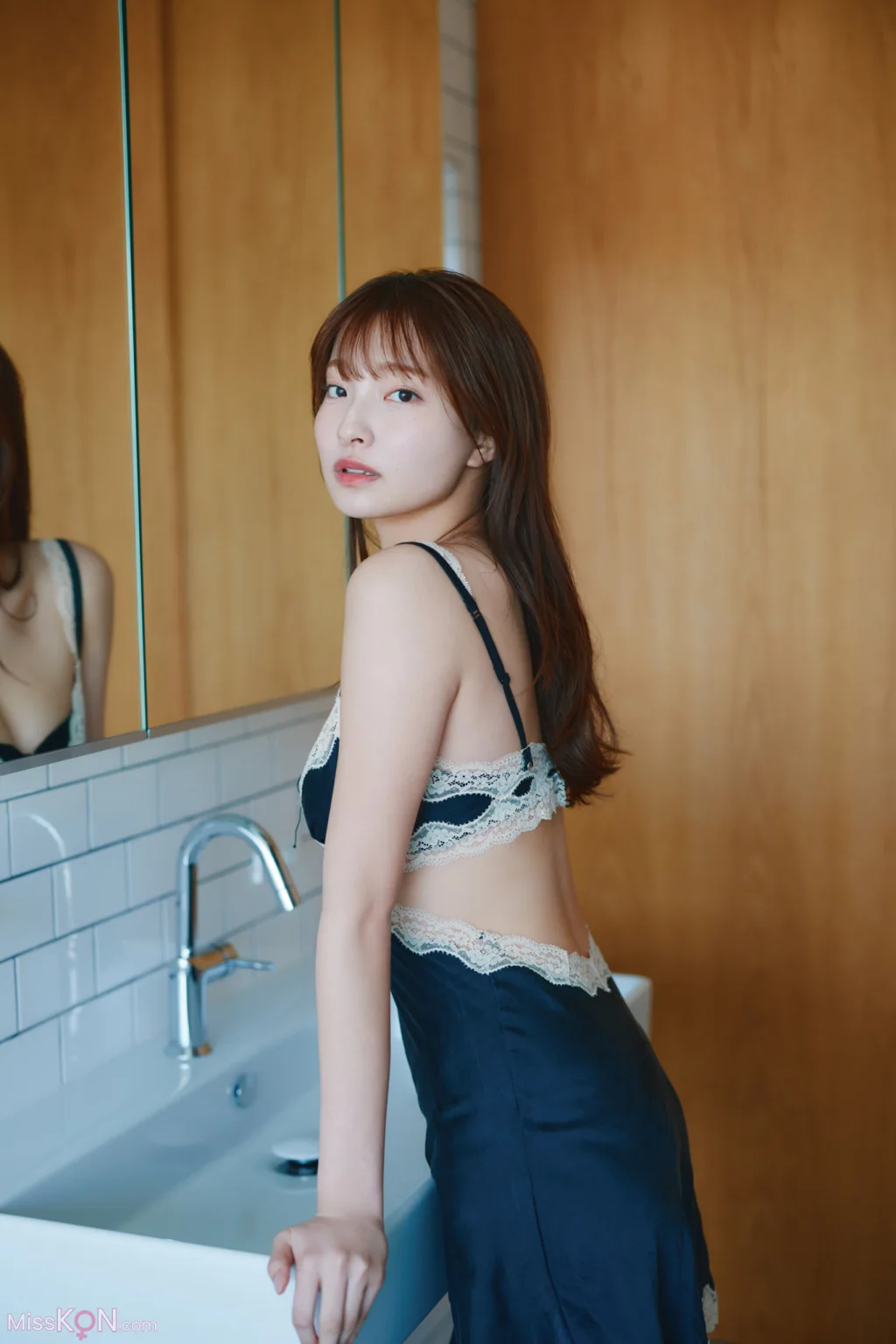 [JP] Natsuki Satonaka (里仲菜月): FRIDAYデジタル写真集 おとなっちゃん！ｖｏｌ．２ (51 photos) – Page 2