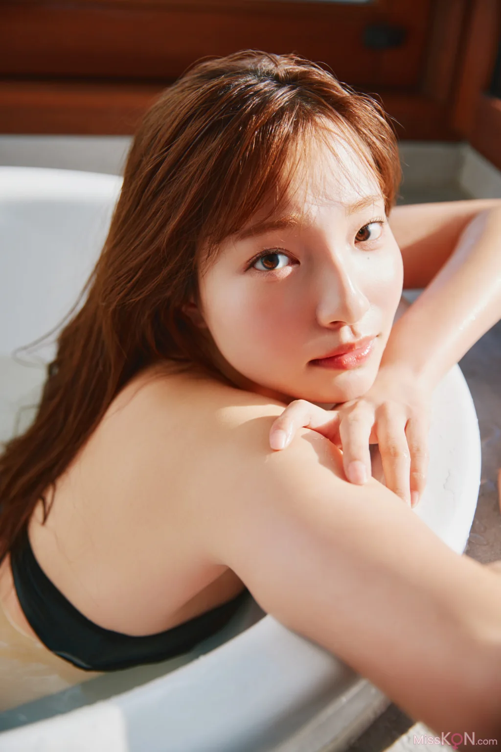 [JP] Natsuki Satonaka (里仲菜月): FRIDAYデジタル写真集 おとなっちゃん！ｖｏｌ．３ 大増量スペシャル版 (95 photos) – Page 2