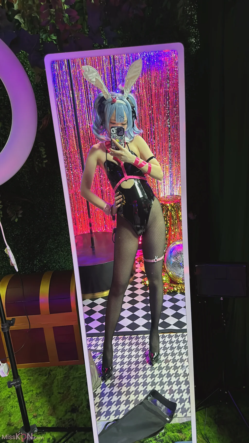 Coser@Maou Mo: Rabbit Miku (57 photos)