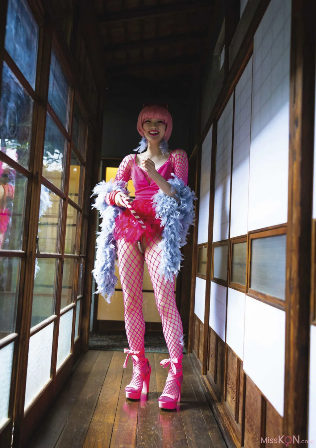 [JP] Rena Miyashita (宫下玲奈): Cosplay Fetish Book (100 photos) – Page 2